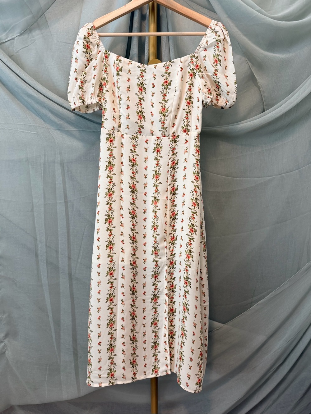 Moonsea Cream Puff Sleeve Sundress - Picture 2 of 11